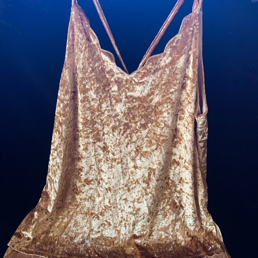 Umgee gold velvet cami.